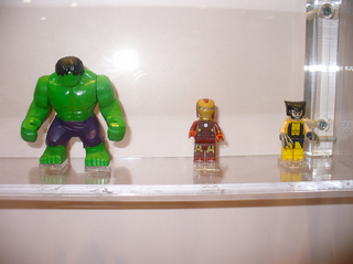 Illustration for article titled New Lego Marvel Minifigs Include Wolverine, Iron Man, Hulk, Captain America and Thor